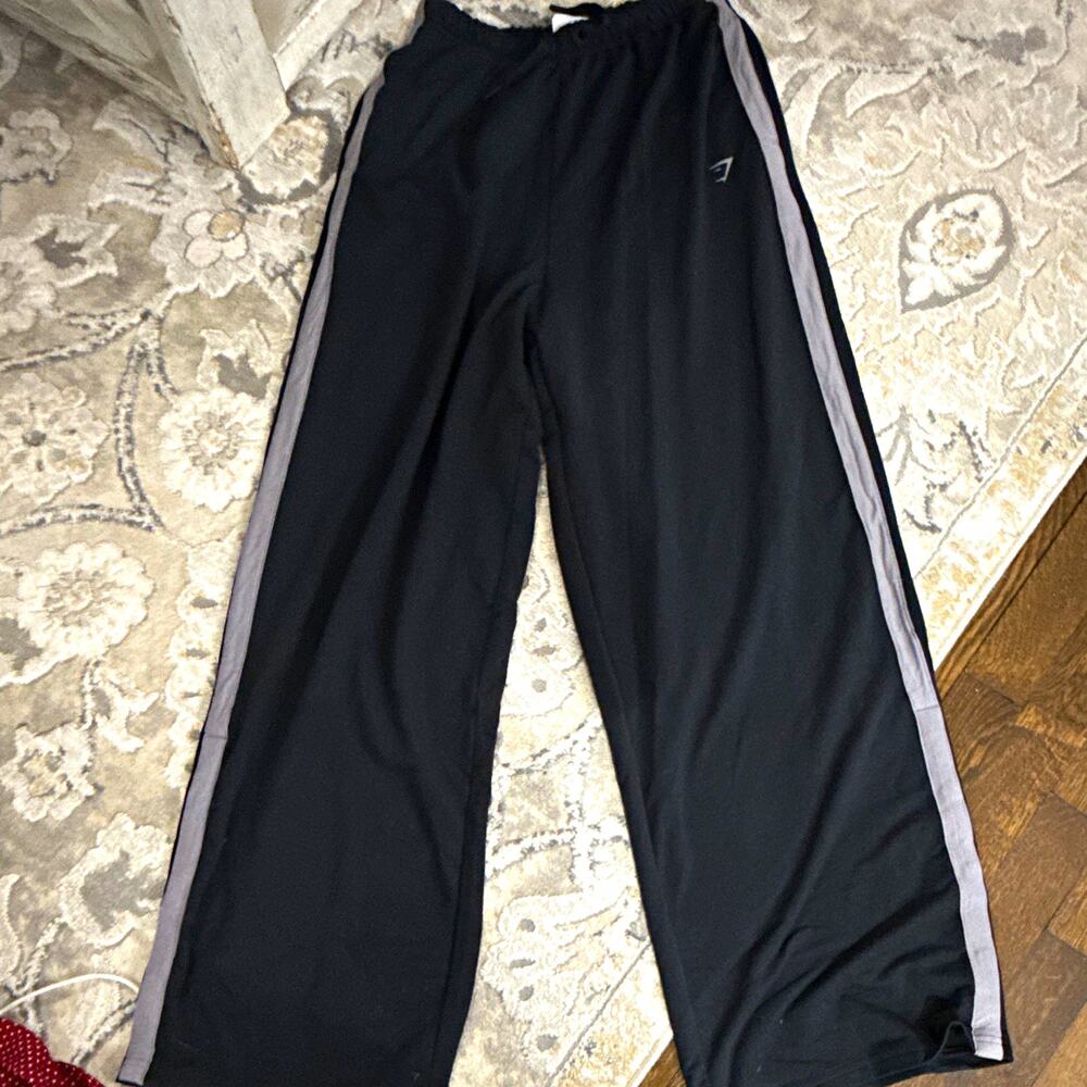 Gymshark Men's Track Pants Black/Gray Side Stripe Size S Elastic Waist